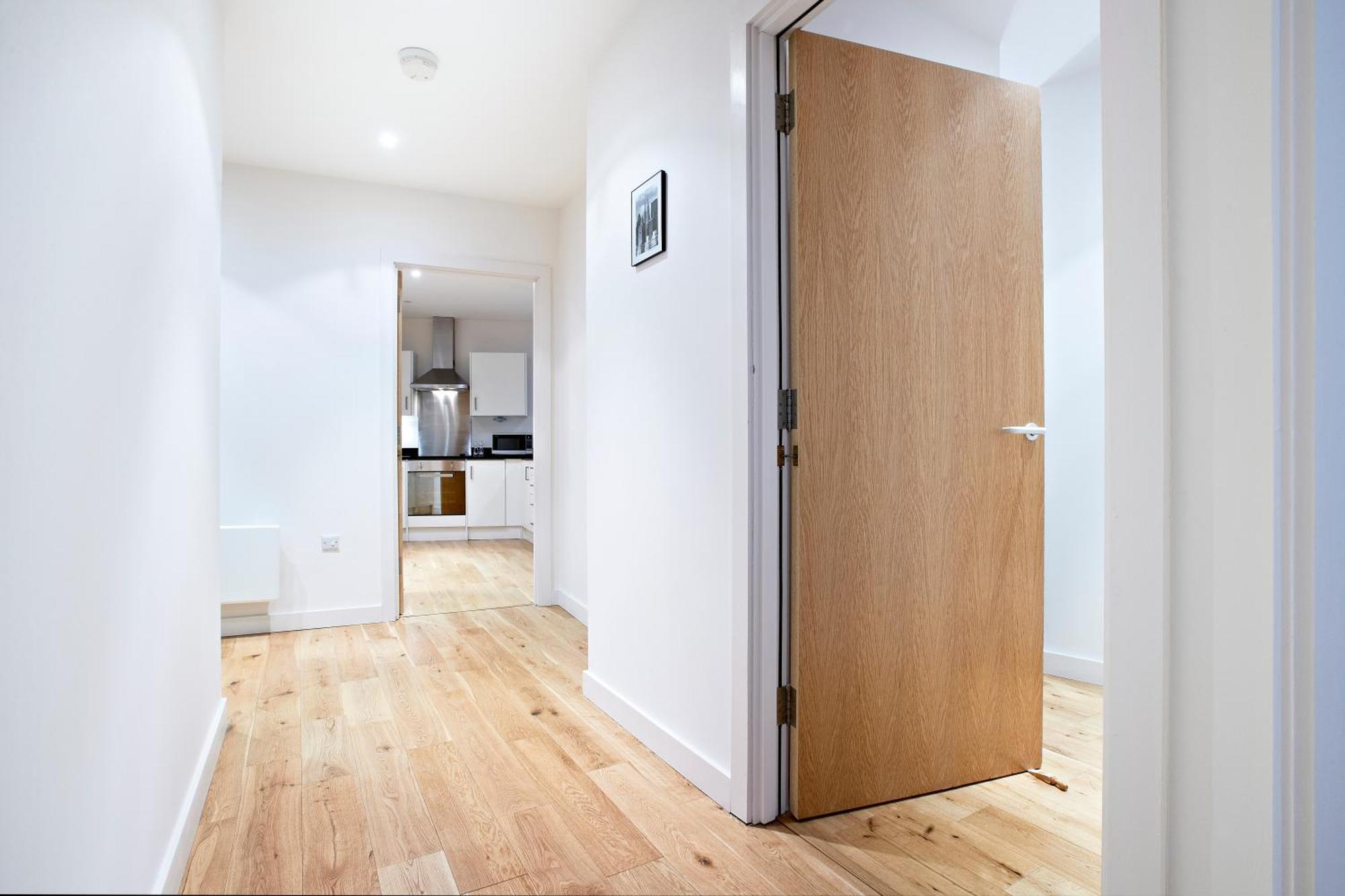 Watford Centre - Luxury Penthouse Apartment Exterior photo
