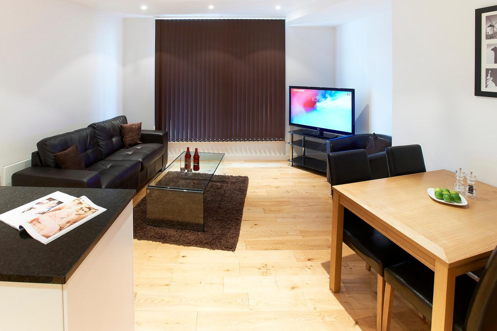 Watford Centre - Luxury Penthouse Apartment Exterior photo