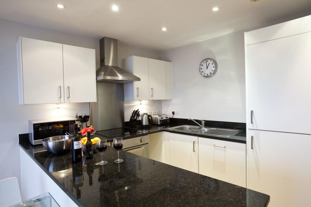 Watford Centre - Luxury Penthouse Apartment Exterior photo